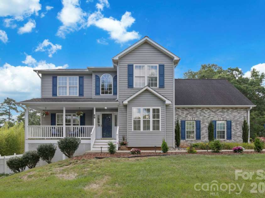 20 Good Day Court, Candler, NC 28715.  MLS# CAR4406249, YatesRealty ID 40639. 