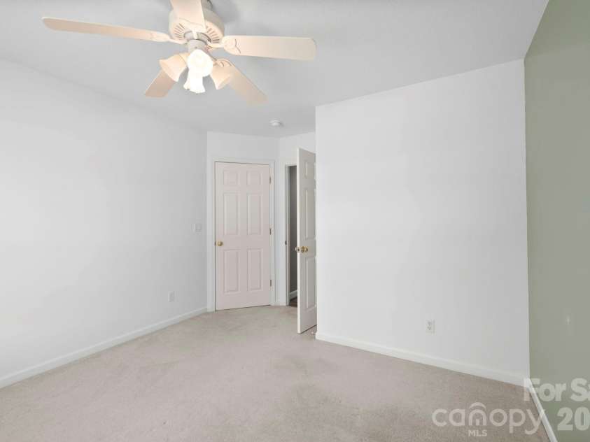 20 Good Day Court, Candler, NC 28715.  MLS# CAR4406249, YatesRealty ID 40639. 
