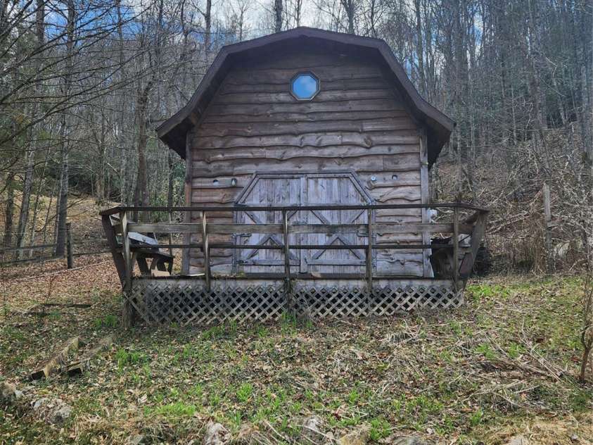 1192 Rash School Road, Creston, NC 28615.  MLS# CAR4240673, YatesRealty ID 4064. 