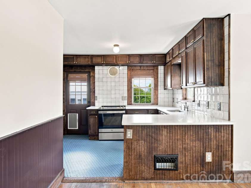 1522 Mooresville Road, Salisbury, NC 28147.  MLS# CAR4410216, YatesRealty ID 40640. 