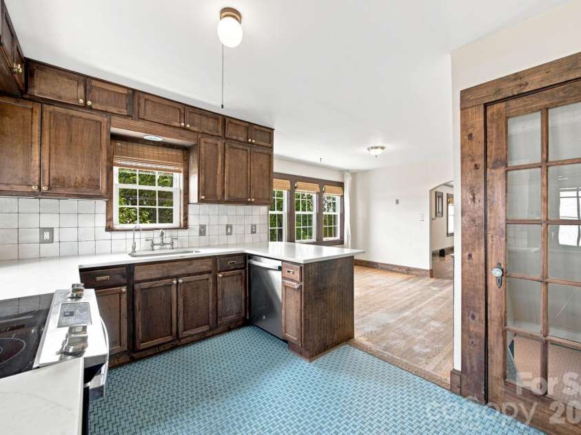 1522 Mooresville Road, Salisbury, NC 28147.  MLS# CAR4410216, YatesRealty ID 40640. 