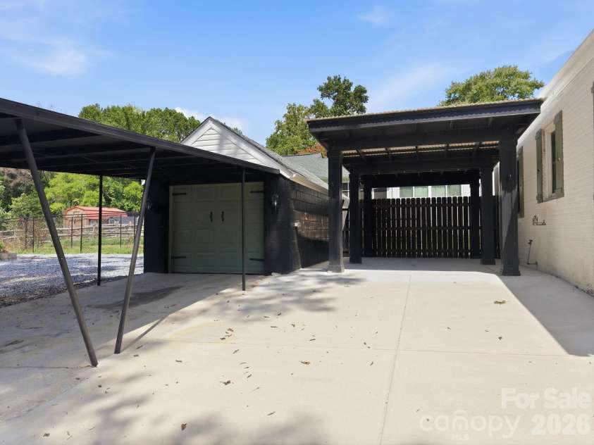 1522 Mooresville Road, Salisbury, NC 28147.  MLS# CAR4410216, YatesRealty ID 40640. 