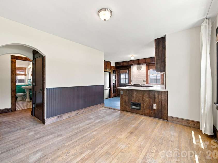 1522 Mooresville Road, Salisbury, NC 28147.  MLS# CAR4410216, YatesRealty ID 40640. Dining room