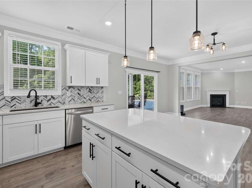 7027 Sylvan Retreat Drive, Denver, NC 28037.  MLS# CAR4406947, YatesRealty ID 40647. 