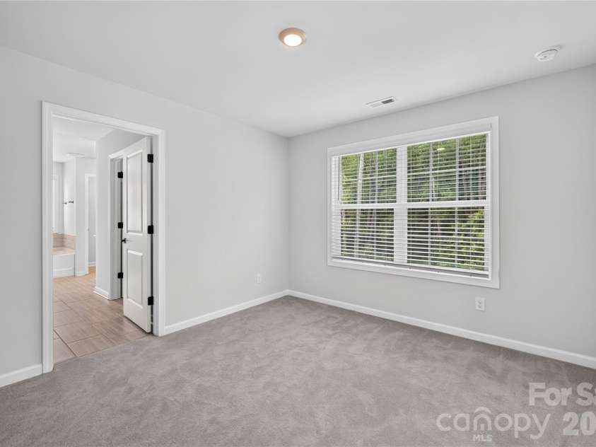 7027 Sylvan Retreat Drive, Denver, NC 28037.  MLS# CAR4406947, YatesRealty ID 40647. 