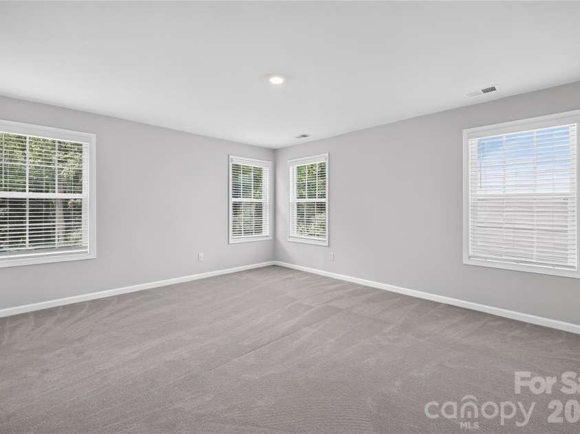 7027 Sylvan Retreat Drive, Denver, NC 28037.  MLS# CAR4406947, YatesRealty ID 40647. 