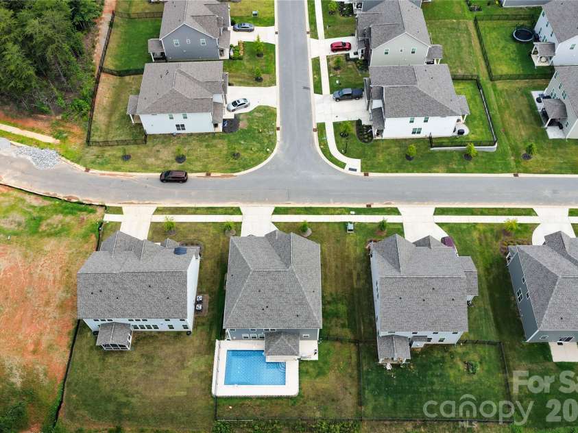 7027 Sylvan Retreat Drive, Denver, NC 28037.  MLS# CAR4406947, YatesRealty ID 40647. 