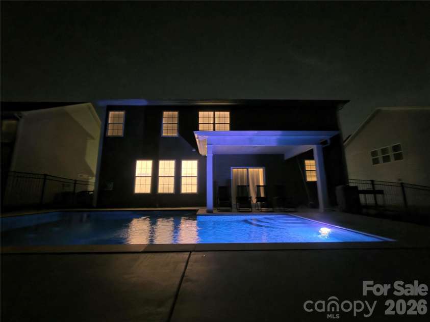 7027 Sylvan Retreat Drive, Denver, NC 28037.  MLS# CAR4406947, YatesRealty ID 40647. 