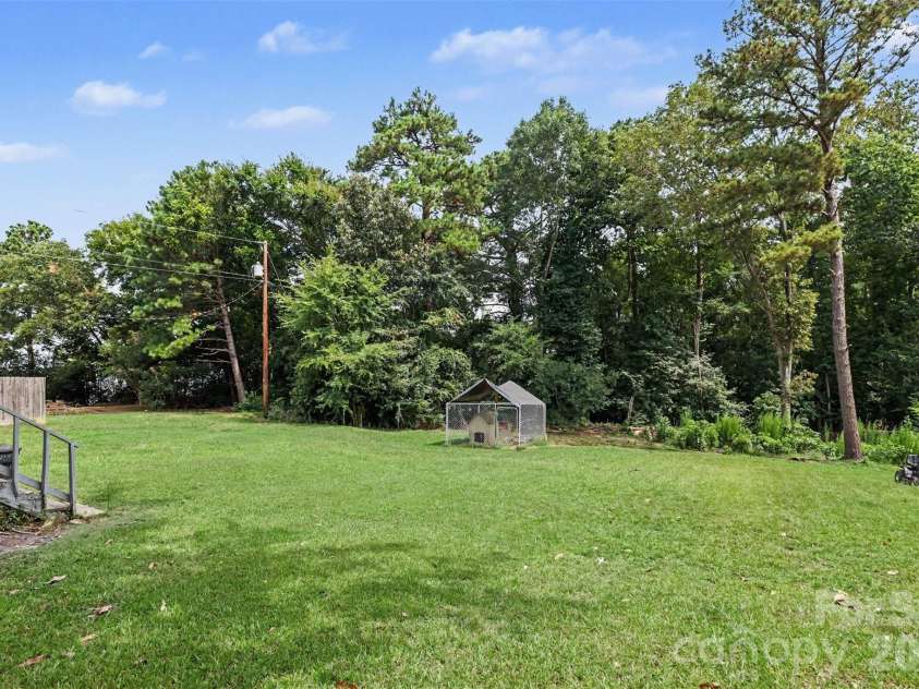 1487 Flat Creek Road, Lancaster, SC 29720.  MLS# CAR4408277, YatesRealty ID 40649. 