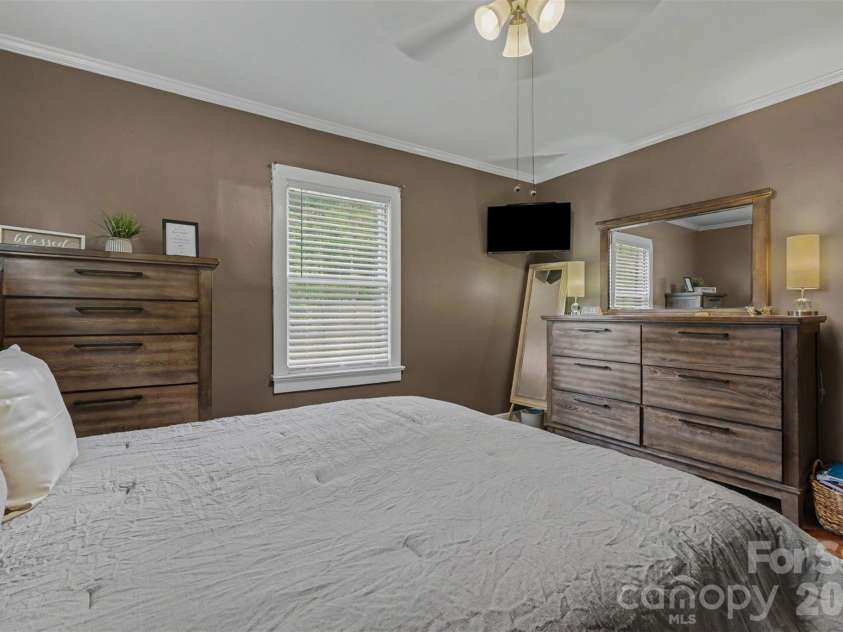 1487 Flat Creek Road, Lancaster, SC 29720.  MLS# CAR4408277, YatesRealty ID 40649. 