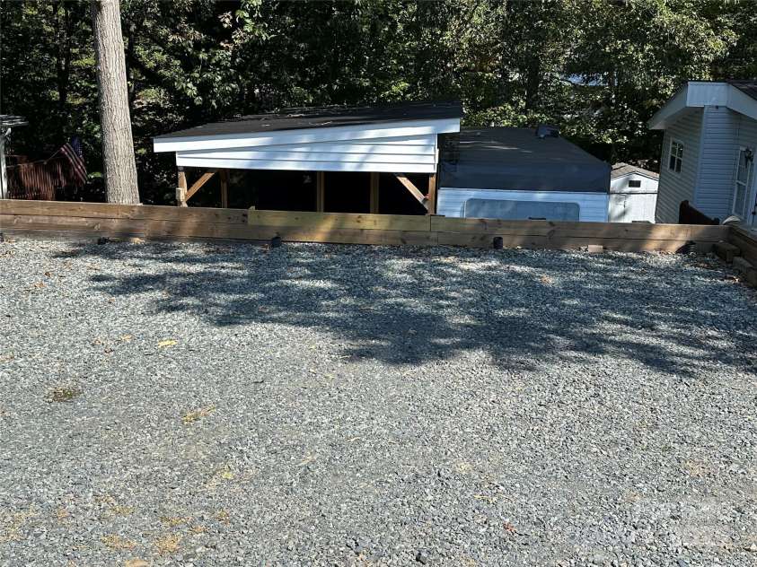 110 Meadowview Circle, New London, NC 28127.  MLS# CAR4305233, YatesRealty ID 4065. 