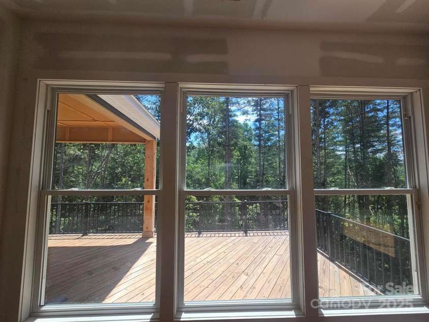 2031 Robert Drive, Morganton, NC 28655.  MLS# CAR4283442, YatesRealty ID 4065. 