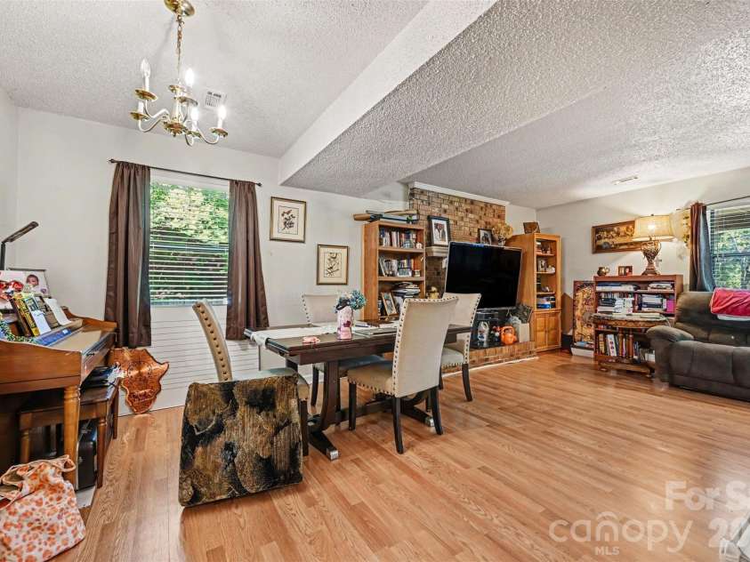 5729 Brickstone Drive, Charlotte, NC 28227.  MLS# CAR4403654, YatesRealty ID 40650. 
