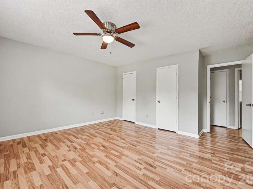 5729 Brickstone Drive, Charlotte, NC 28227.  MLS# CAR4403654, YatesRealty ID 40650. 