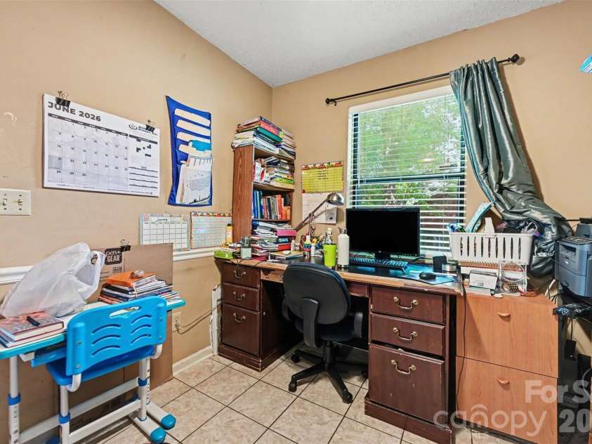 5729 Brickstone Drive, Charlotte, NC 28227.  MLS# CAR4403654, YatesRealty ID 40650. 