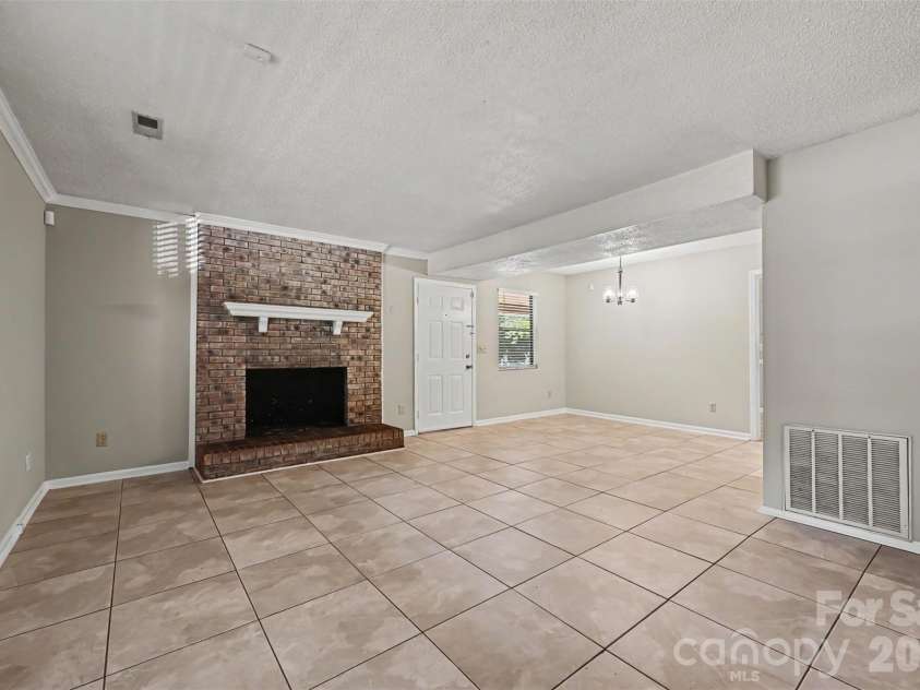 5729 Brickstone Drive, Charlotte, NC 28227.  MLS# CAR4403654, YatesRealty ID 40650. 