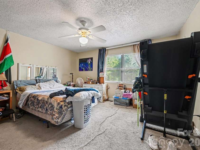 5729 Brickstone Drive, Charlotte, NC 28227.  MLS# CAR4403654, YatesRealty ID 40650. 