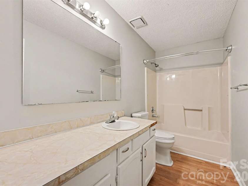 5729 Brickstone Drive, Charlotte, NC 28227.  MLS# CAR4403654, YatesRealty ID 40650. 