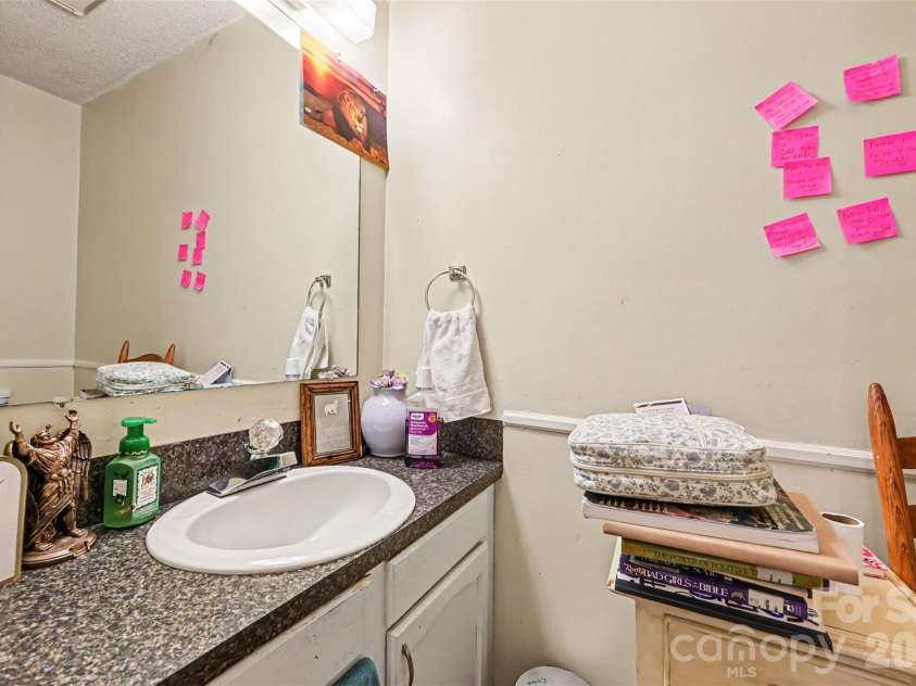 5729 Brickstone Drive, Charlotte, NC 28227.  MLS# CAR4403654, YatesRealty ID 40650. 