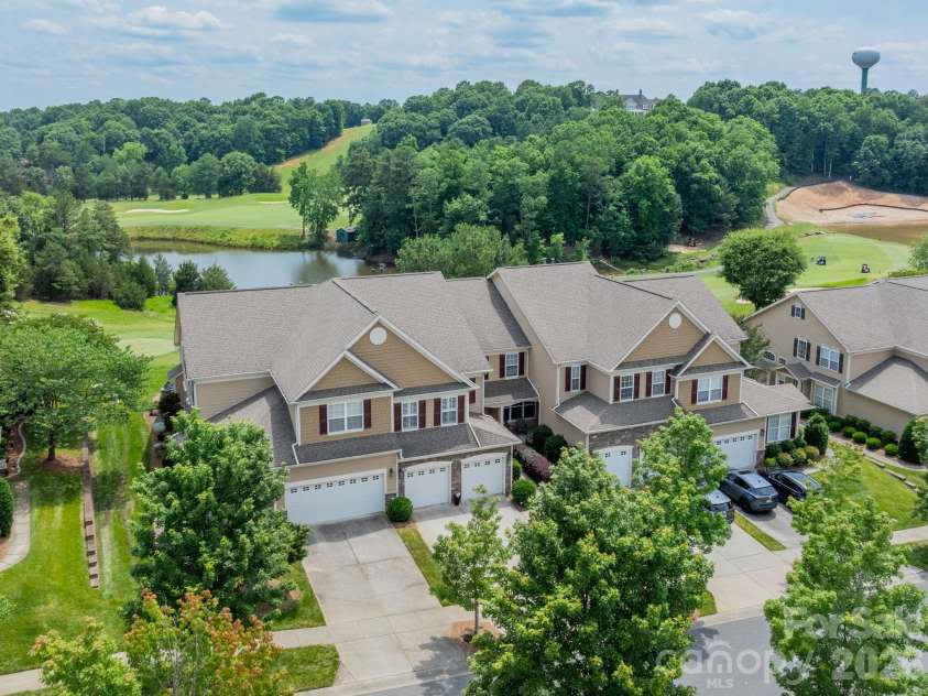 1064 Silver Gull Drive, Tega Cay, SC 29708.  MLS# CAR4389018, YatesRealty ID 40651. 