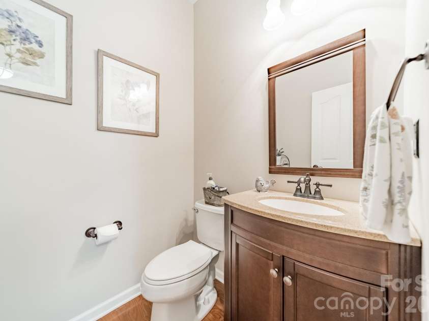 1064 Silver Gull Drive, Tega Cay, SC 29708.  MLS# CAR4389018, YatesRealty ID 40651. 