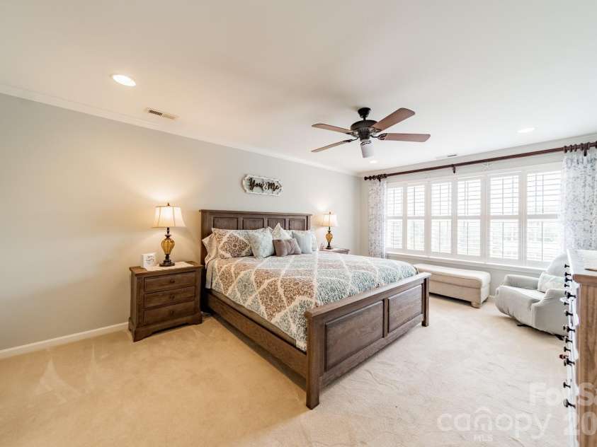 1064 Silver Gull Drive, Tega Cay, SC 29708.  MLS# CAR4389018, YatesRealty ID 40651. 