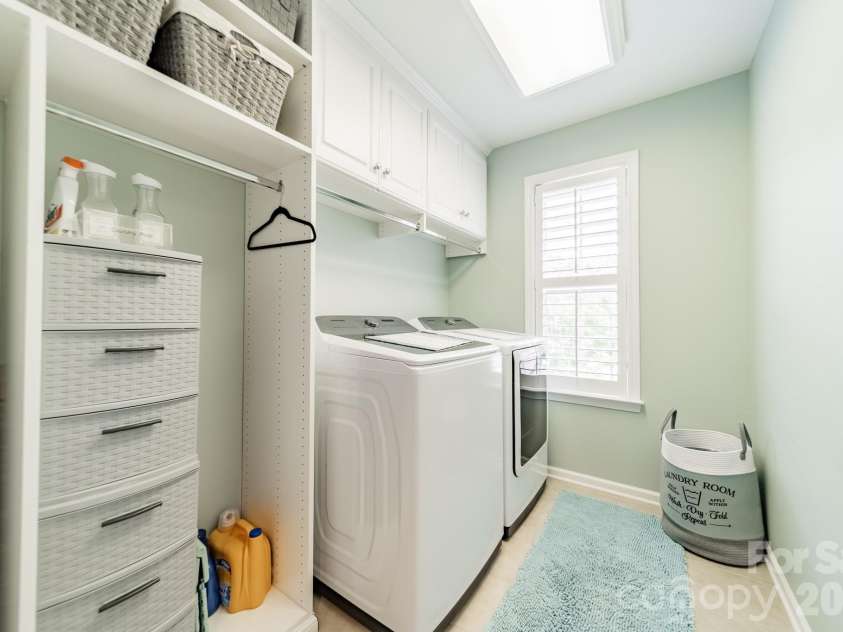 1064 Silver Gull Drive, Tega Cay, SC 29708.  MLS# CAR4389018, YatesRealty ID 40651. 