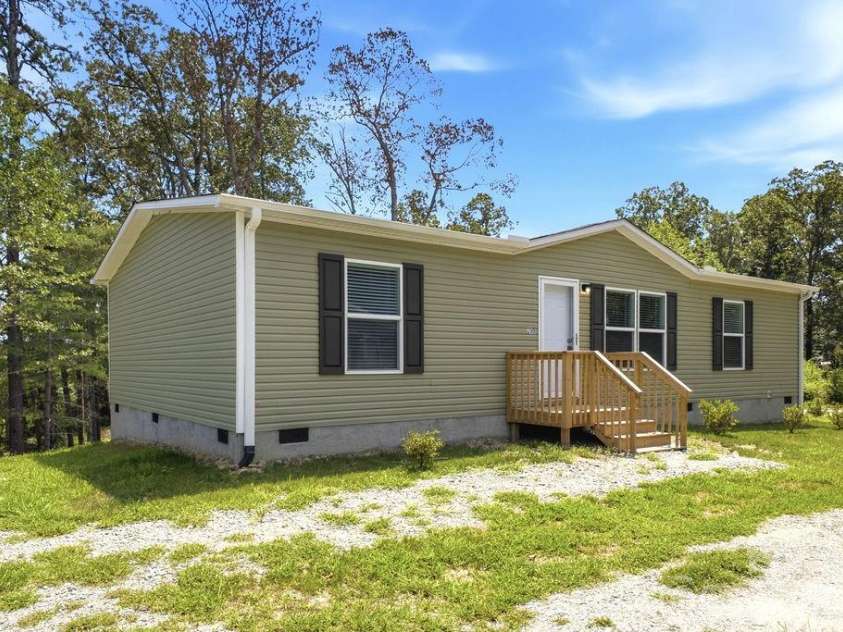 290 Poppy Acres Lane, Flat Rock, NC 28726.  MLS# CAR4405972, YatesRealty ID 40652. 