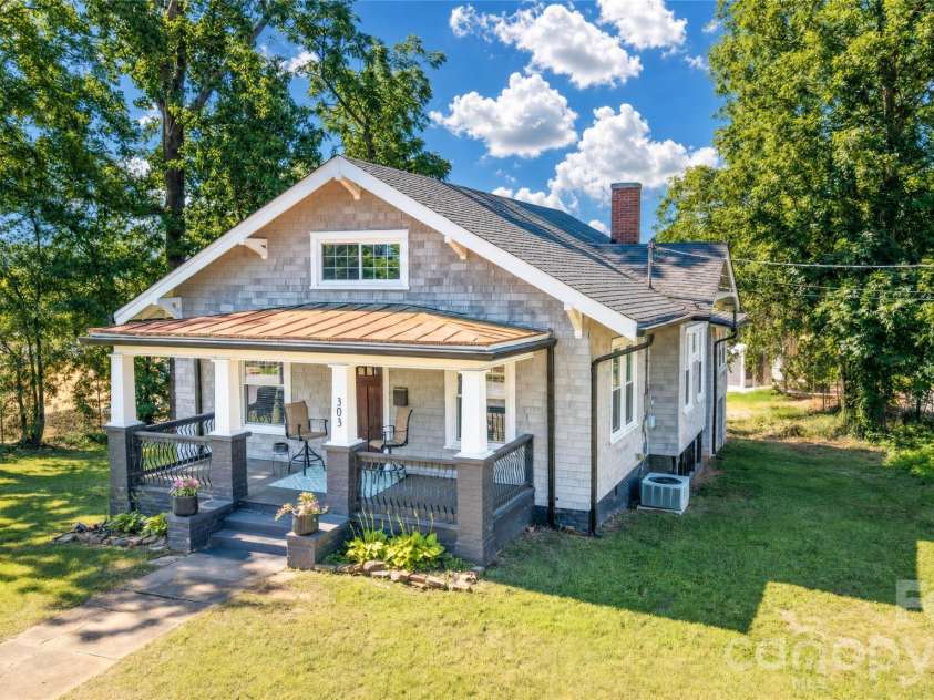 303 Bouchelle Street, Morganton, NC 28655.  MLS# CAR4407416, YatesRealty ID 40653. 