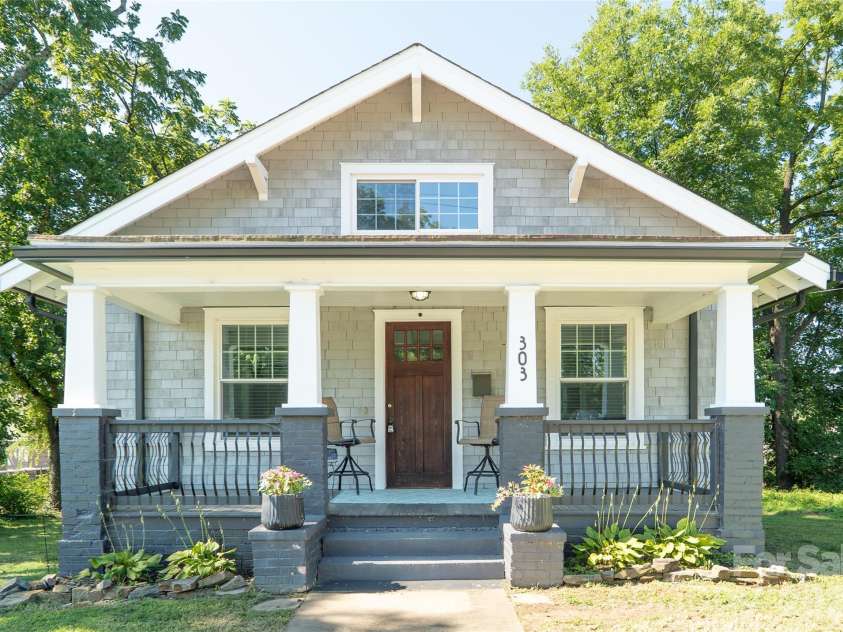 303 Bouchelle Street, Morganton, NC 28655.  MLS# CAR4407416, YatesRealty ID 40653. 
