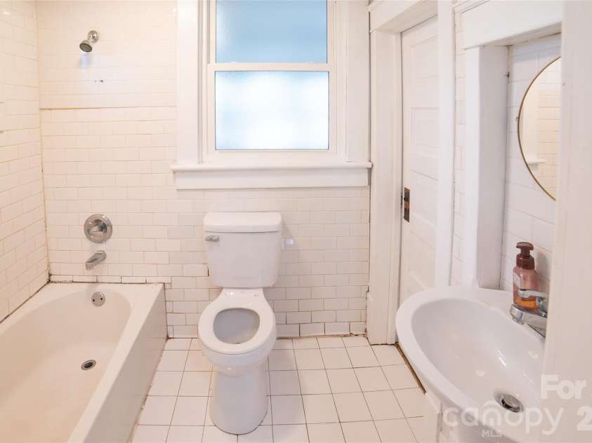 303 Bouchelle Street, Morganton, NC 28655.  MLS# CAR4407416, YatesRealty ID 40653. Bath