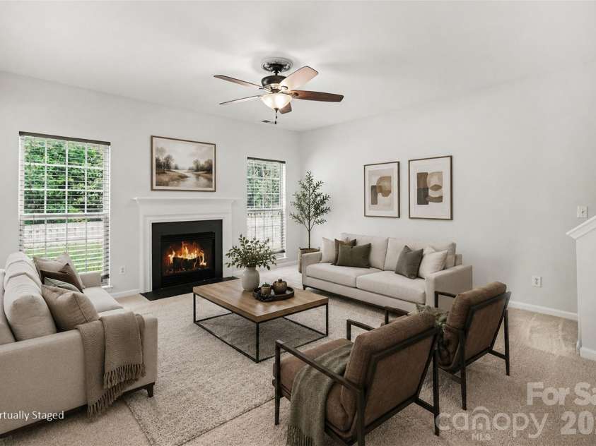 717 Pawley Drive, Charlotte, NC 28214.  MLS# CAR4408556, YatesRealty ID 40654. 