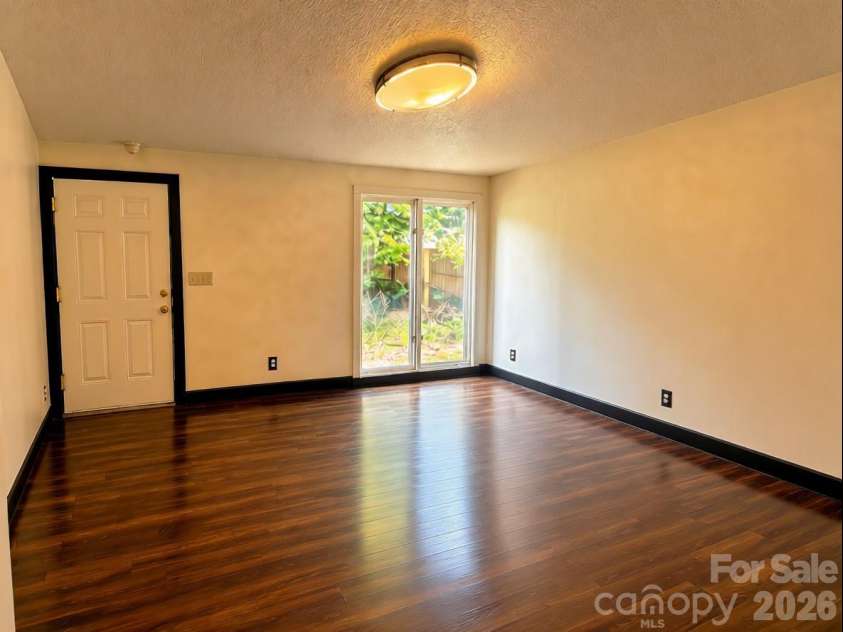 115 Geroid Street, Salisbury, NC 28144.  MLS# CAR4401620, YatesRealty ID 40656. Living Room