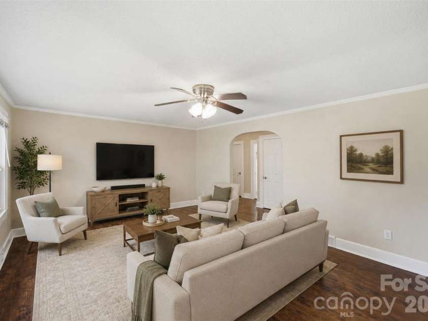 102 White Avenue, Kannapolis, NC 28081.  MLS# CAR4409366, YatesRealty ID 40657. 