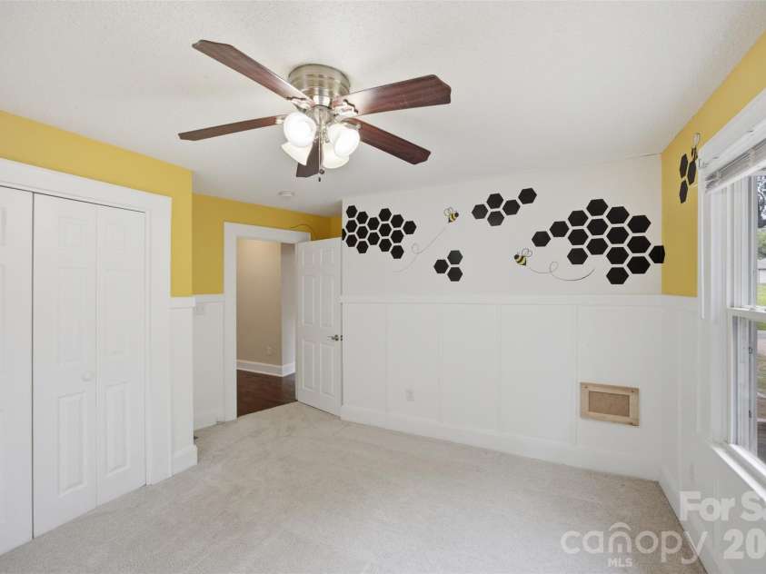 102 White Avenue, Kannapolis, NC 28081.  MLS# CAR4409366, YatesRealty ID 40657. 