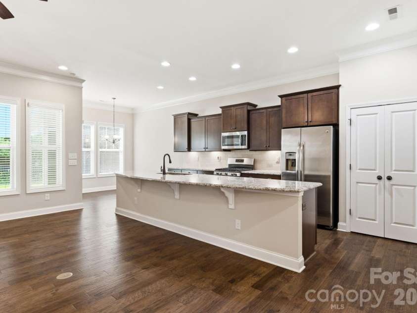229 Hunters Hill Drive, Statesville, NC 28677.  MLS# CAR4409729, YatesRealty ID 40658. 