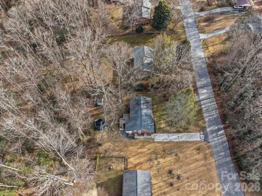 1437 Oak Hill Drive, Morganton, NC 28655.  MLS# CAR4347518, YatesRealty ID 4066. 
