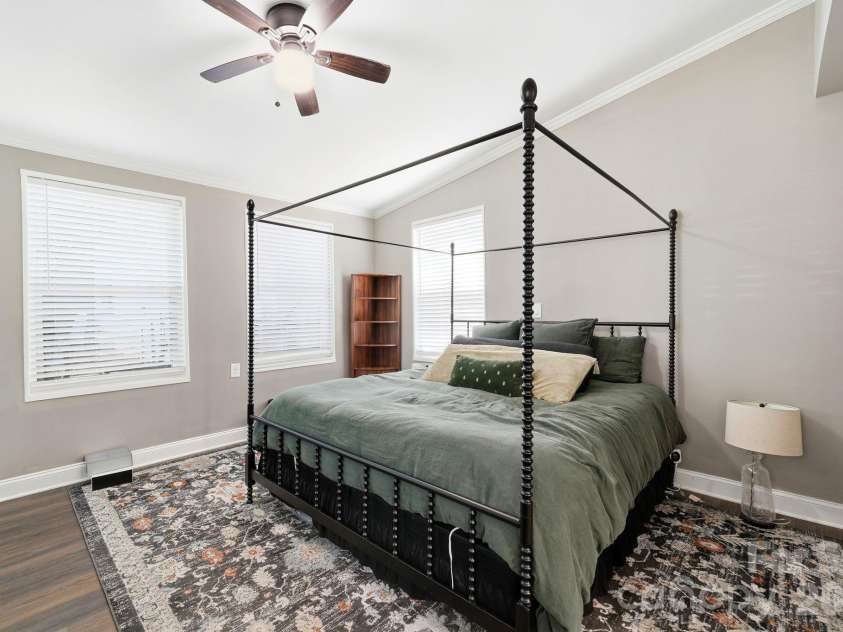 7552 Idlewild Road, Charlotte, NC 28212.  MLS# CAR4399804, YatesRealty ID 40660. 