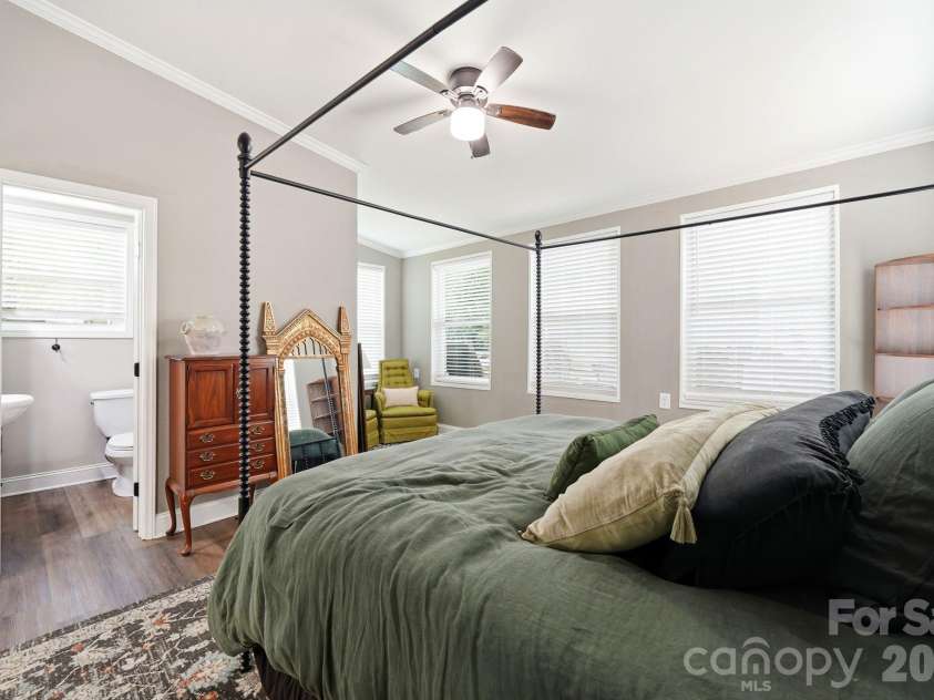 7552 Idlewild Road, Charlotte, NC 28212.  MLS# CAR4399804, YatesRealty ID 40660. 