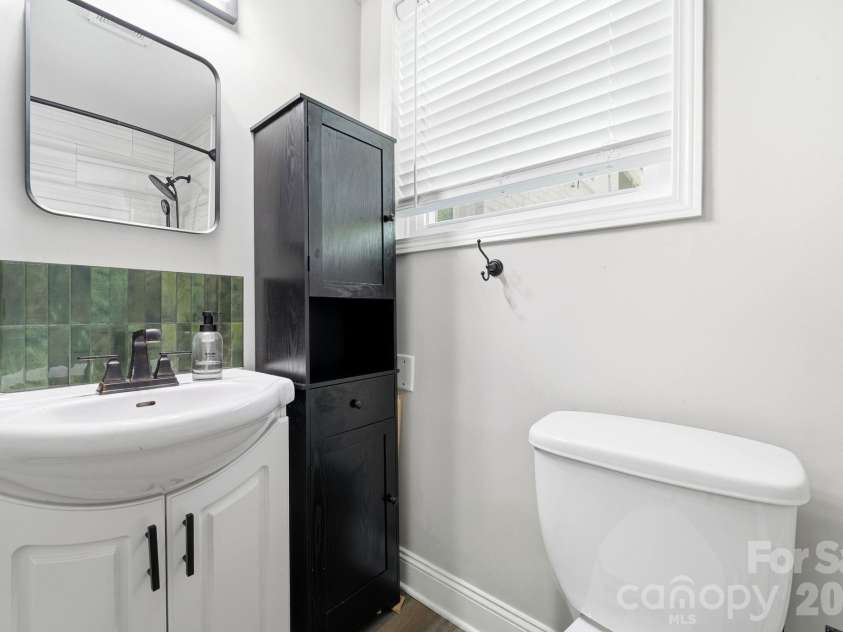 7552 Idlewild Road, Charlotte, NC 28212.  MLS# CAR4399804, YatesRealty ID 40660. 