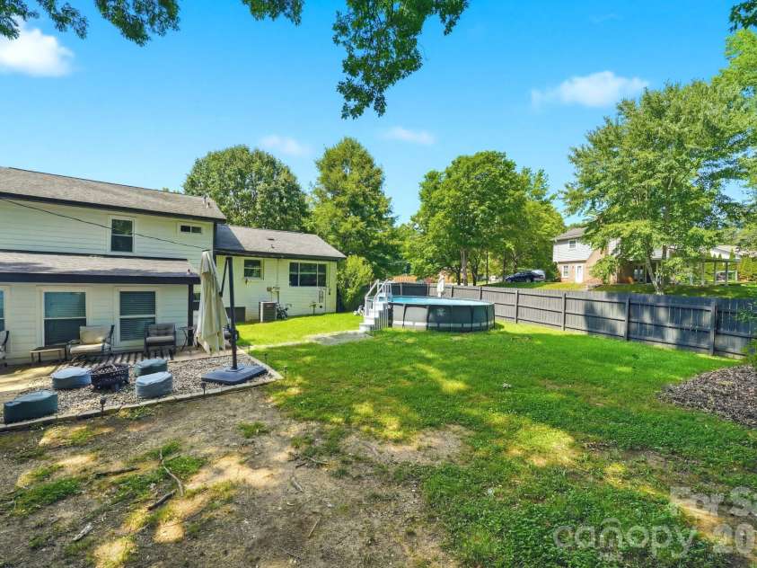 7552 Idlewild Road, Charlotte, NC 28212.  MLS# CAR4399804, YatesRealty ID 40660. 