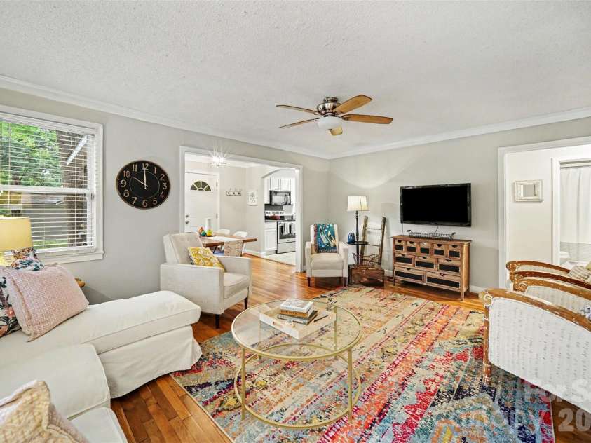 406 Nims Street, Fort Mill, SC 29715.  MLS# CAR4397166, YatesRealty ID 40663. 