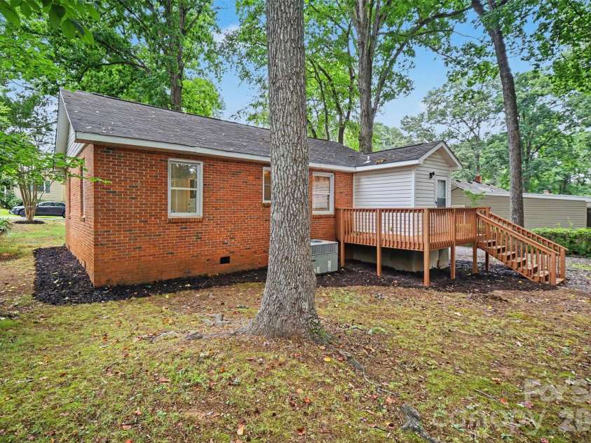 406 Nims Street, Fort Mill, SC 29715.  MLS# CAR4397166, YatesRealty ID 40663. 