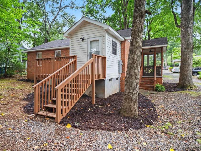 406 Nims Street, Fort Mill, SC 29715.  MLS# CAR4397166, YatesRealty ID 40663. 