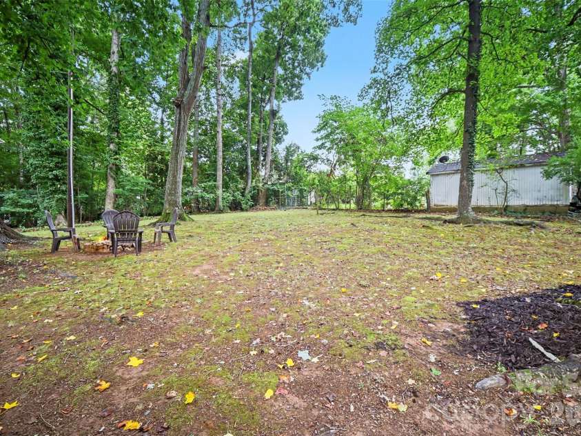 406 Nims Street, Fort Mill, SC 29715.  MLS# CAR4397166, YatesRealty ID 40663. 