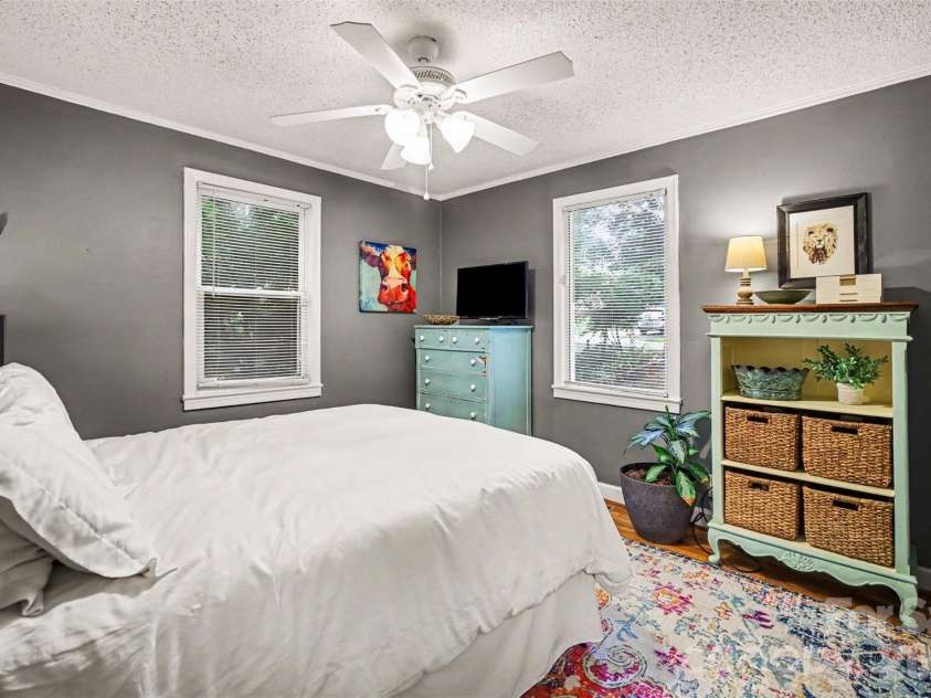 406 Nims Street, Fort Mill, SC 29715.  MLS# CAR4397166, YatesRealty ID 40663. Primary Bedroom