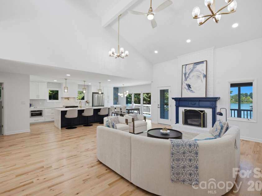 2494 Cherry Lane, Denver, NC 28037.  MLS# CAR4404242, YatesRealty ID 40664. Open-concept living flowing into the kitchen.