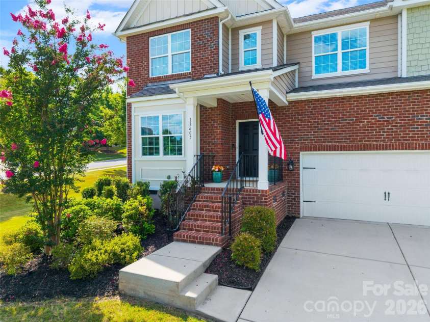 13403 Highflyer Woods Lane, Charlotte, NC 28278.  MLS# CAR4404795, YatesRealty ID 40665. 