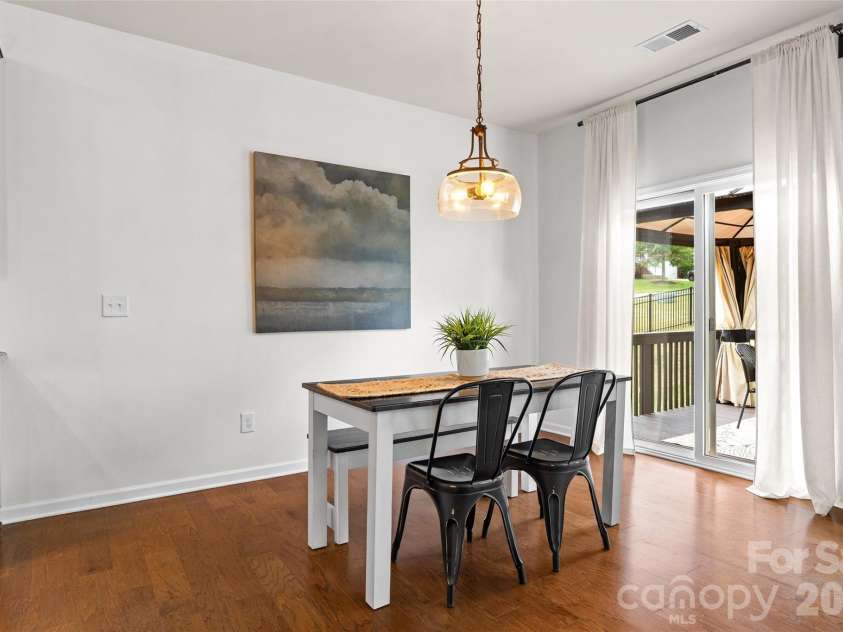 13403 Highflyer Woods Lane, Charlotte, NC 28278.  MLS# CAR4404795, YatesRealty ID 40665. 