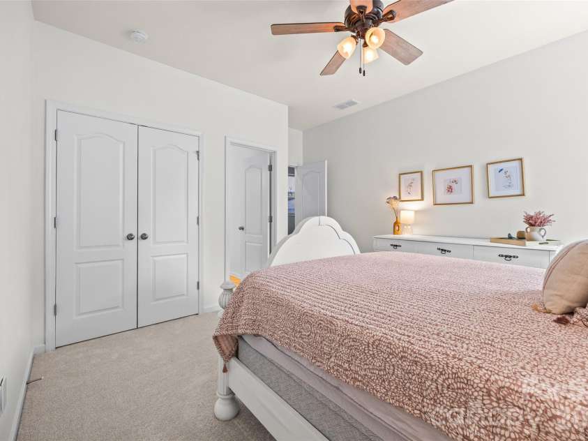 13403 Highflyer Woods Lane, Charlotte, NC 28278.  MLS# CAR4404795, YatesRealty ID 40665. 